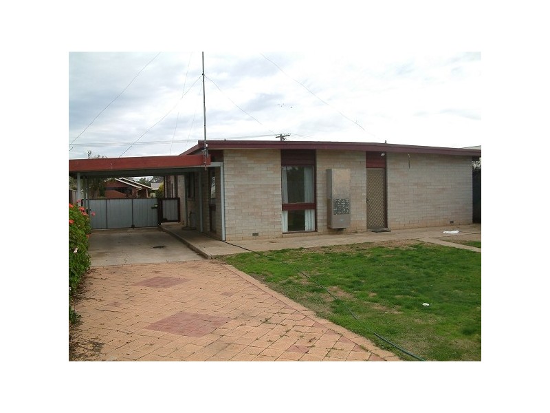 74 Crossen Street, Echuca VIC 3564