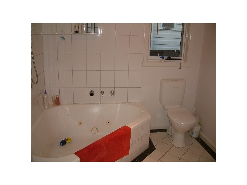 42 Simmie Street, Echuca VIC 3564