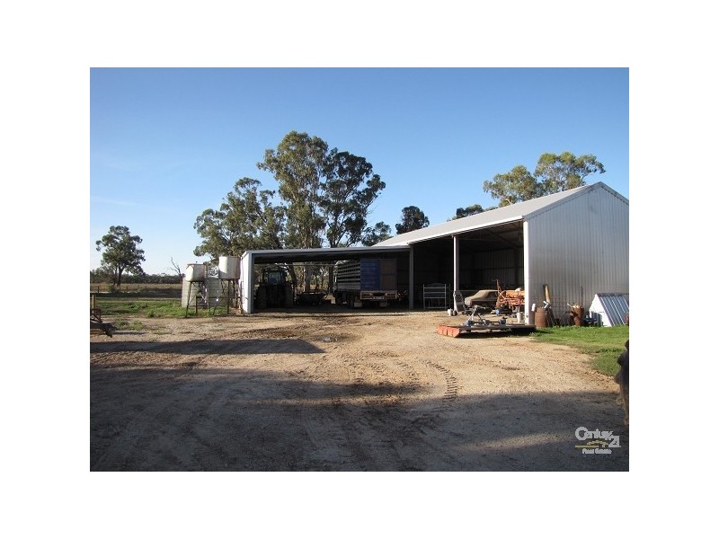 682 Island Road, Gunbower VIC 3566