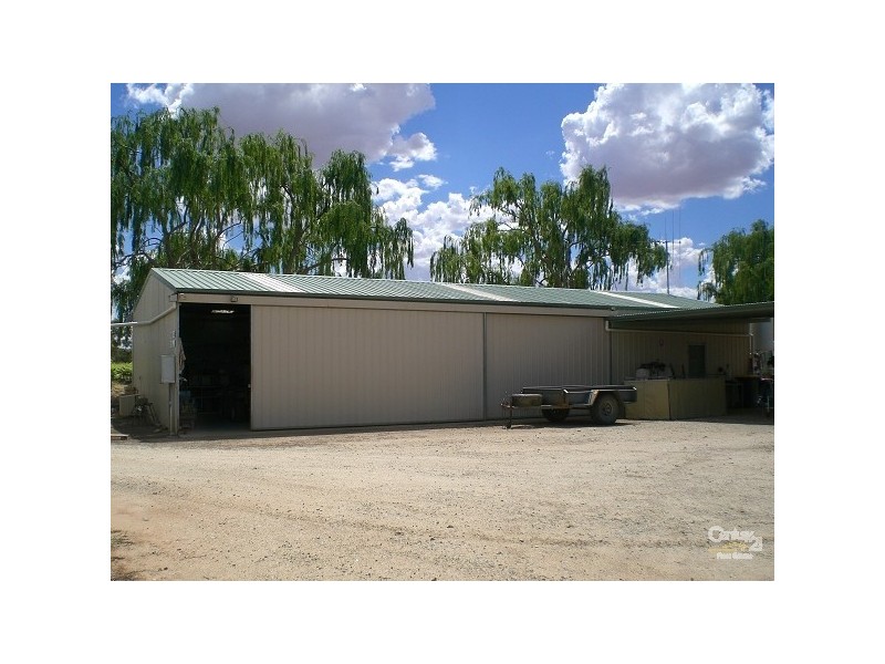 446 Perricoota Rd, Moama NSW 2731