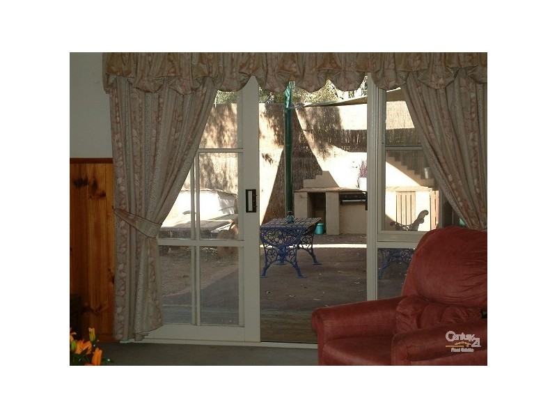 23 Snowden Street, Echuca VIC 3564