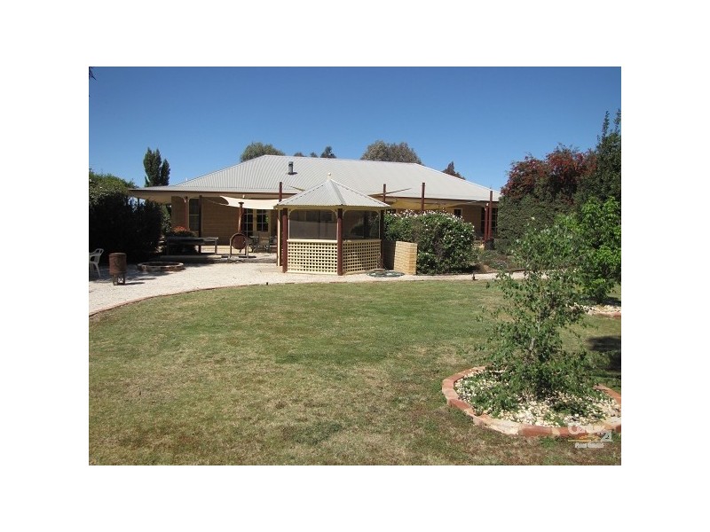 209 Benson Road, Echuca VIC 3564