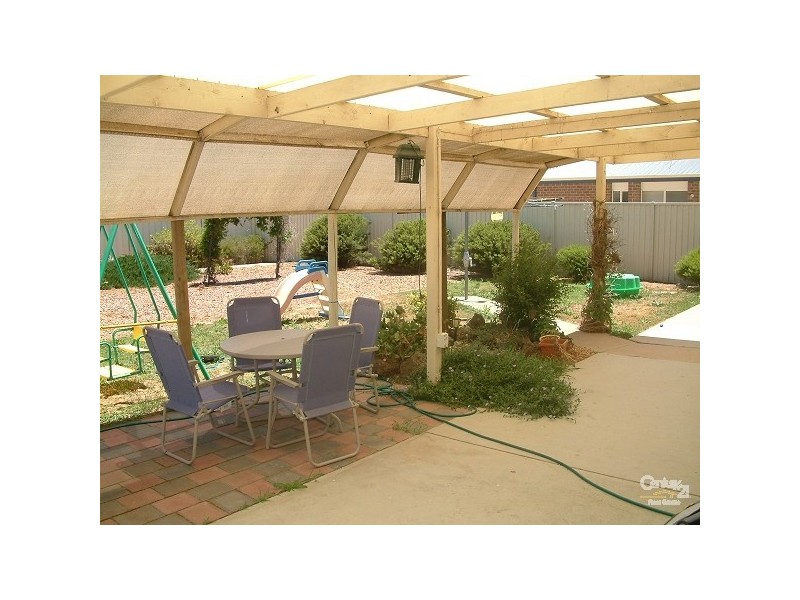 6 Quinn Crt, Echuca VIC 3564