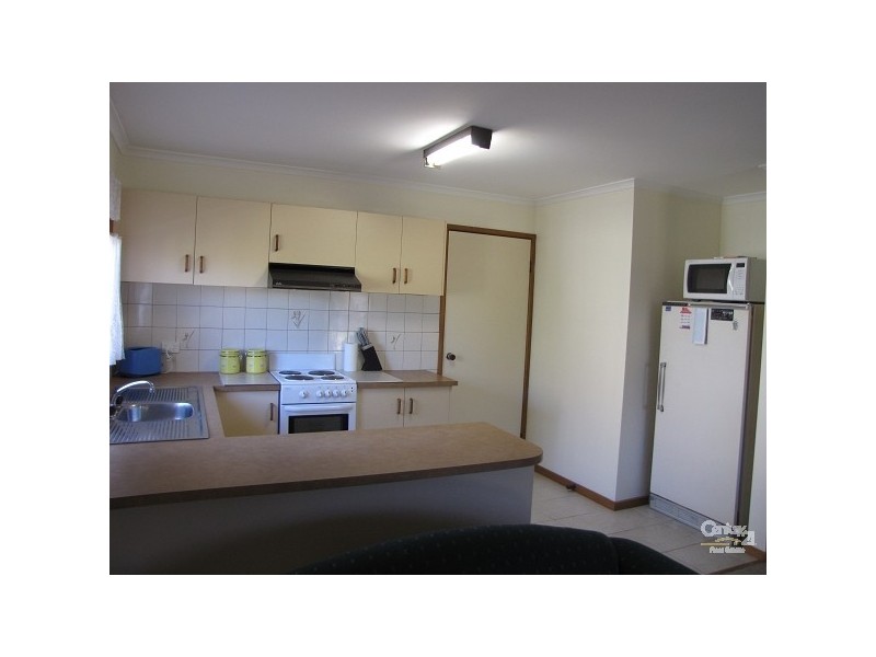 6 / 99 Shackell, Echuca VIC 3564