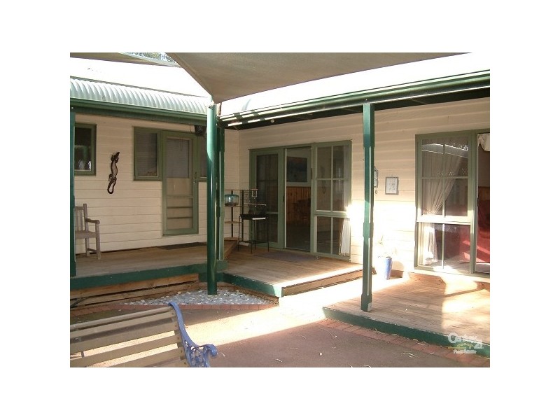 23 Snowden Street, Echuca VIC 3564