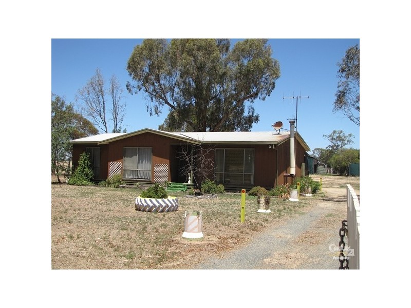 184 Back Road, Echuca VIC 3564