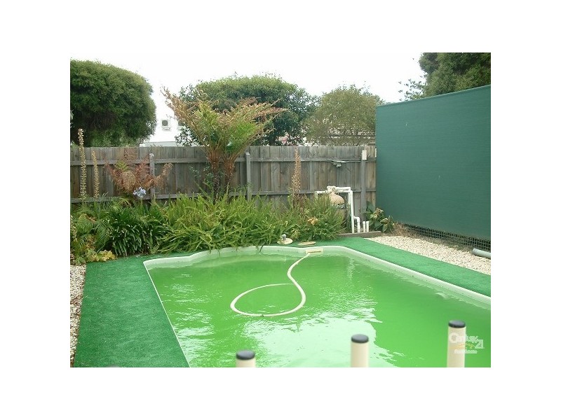 33 Haverfield Street, Echuca VIC 3564