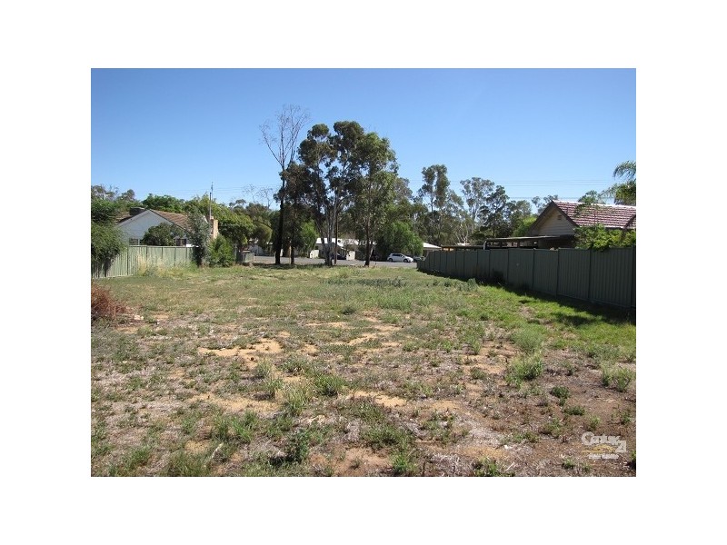 143 Goulburn Rd, Echuca VIC 3564