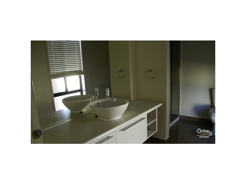 6/33 Federal St  RiverGum Terrace, Echuca VIC 3564