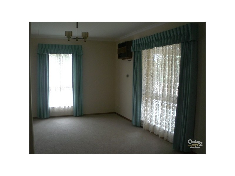 19 Rutley Crescent, Echuca VIC 3564