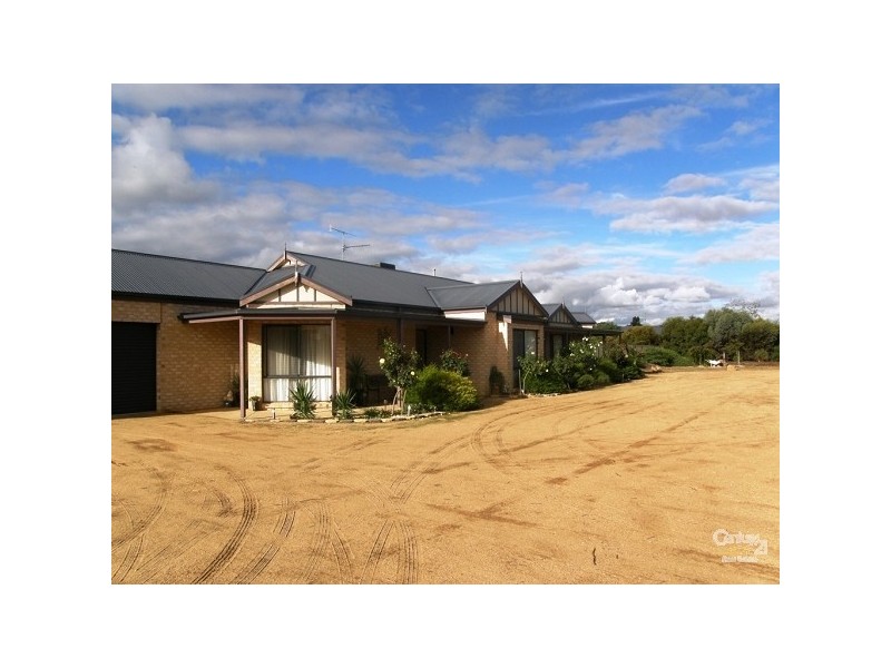 48 Chelsworth Drive, Echuca VIC 3564