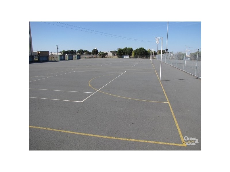 2/3 Minor, Echuca VIC 3564