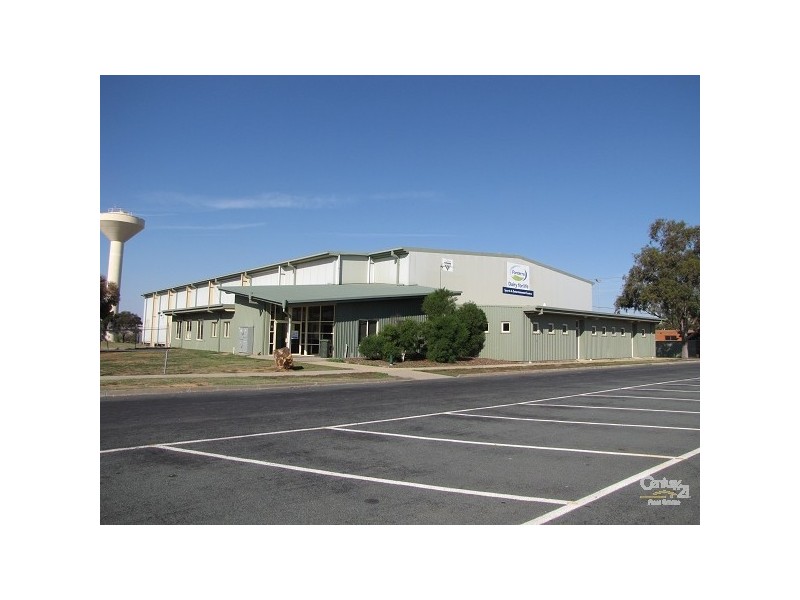 2/3 Minor, Echuca VIC 3564