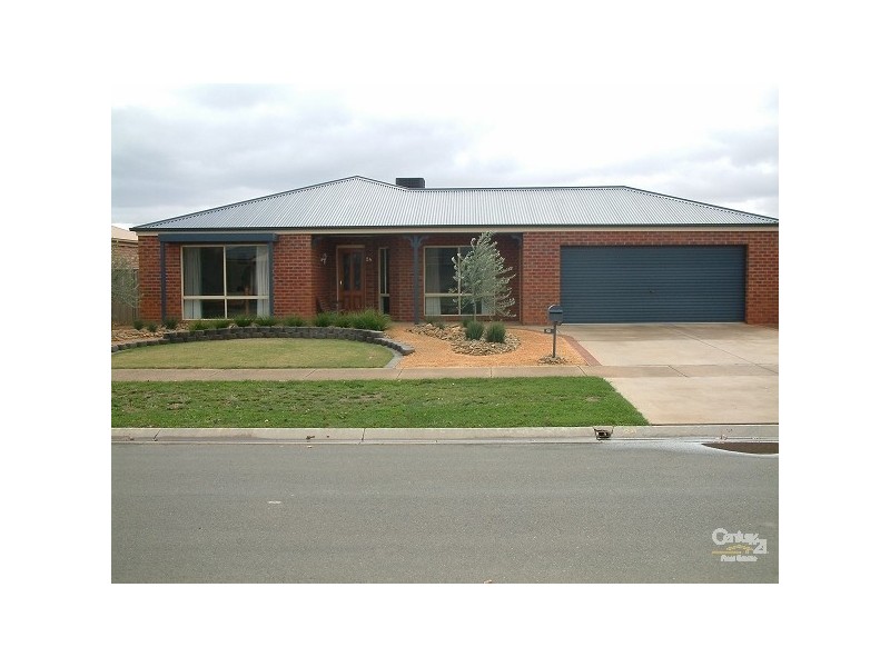 24 Wearne Road, Echuca VIC 3564