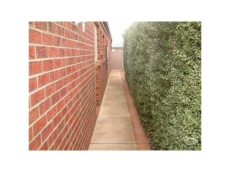 24 Wearne Road, Echuca VIC 3564