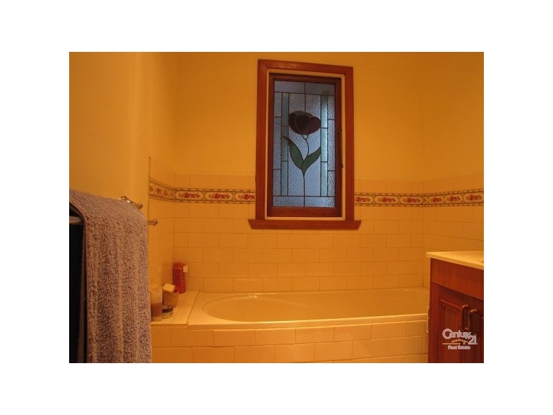 72 Sturt St, Echuca VIC 3564