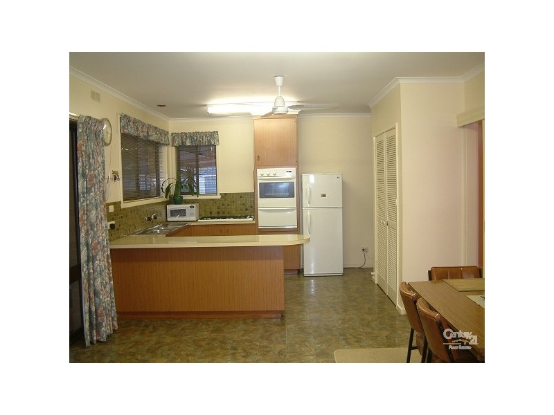 10 Crossen, Echuca VIC 3564