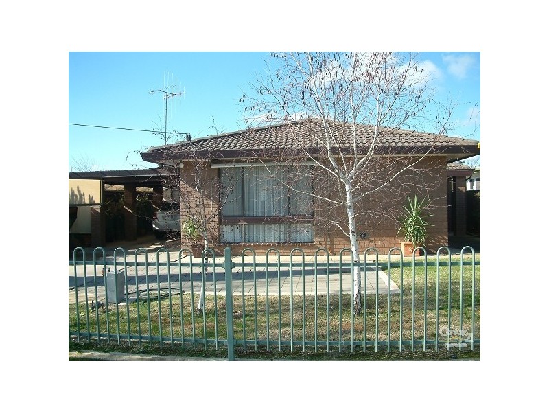 10 Crossen, Echuca VIC 3564