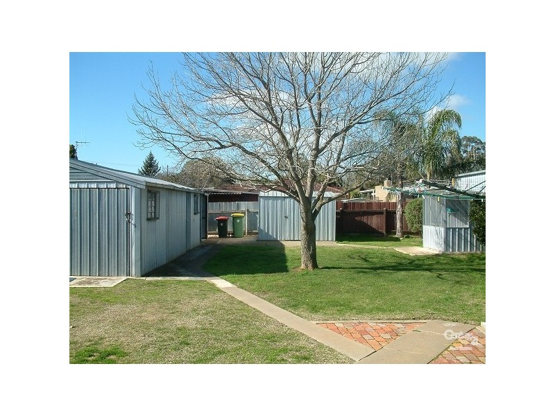 10 Crossen, Echuca VIC 3564