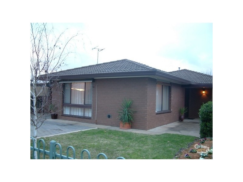 10 Crossen, Echuca VIC 3564