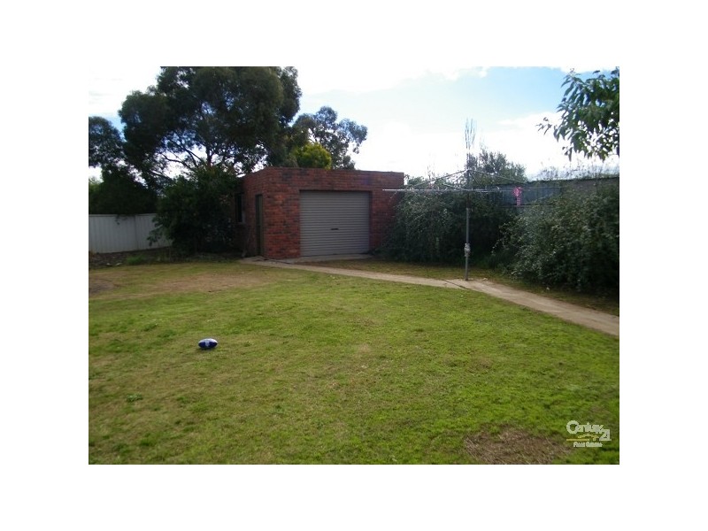 32 Pevensey Place, Echuca VIC 3564