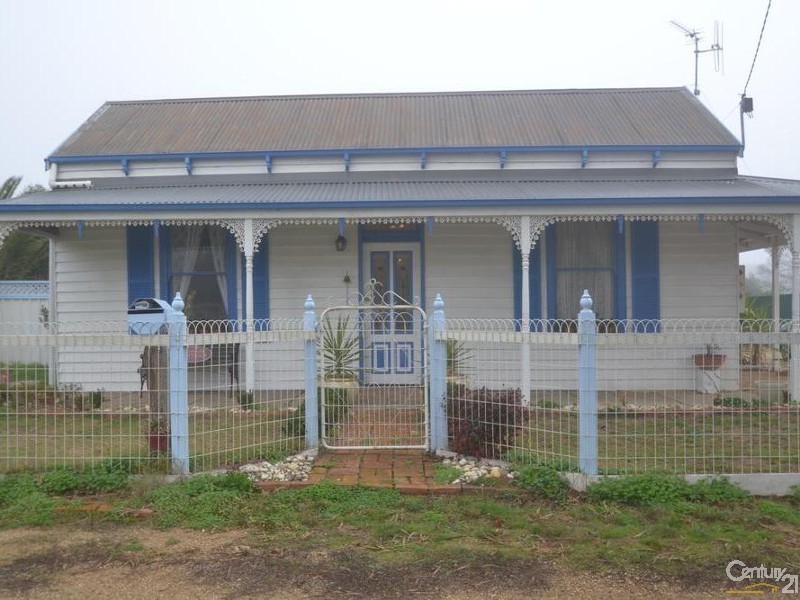 82 Blake St, Nathalia VIC 3638
