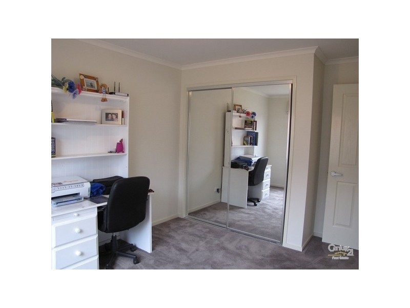 28 McLachlan, Echuca VIC 3564
