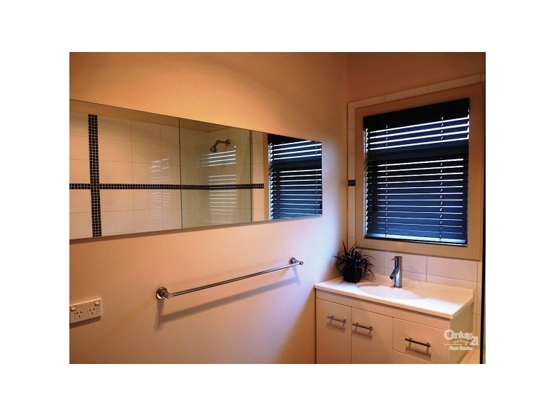 1/14 Simmie Street, Echuca VIC 3564