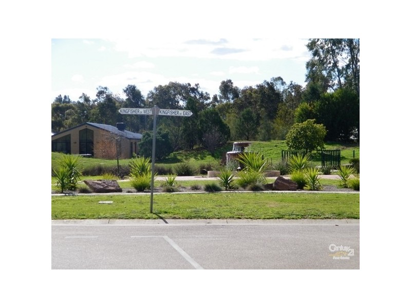 7 Kingfisher Drive West, Moama NSW 2731