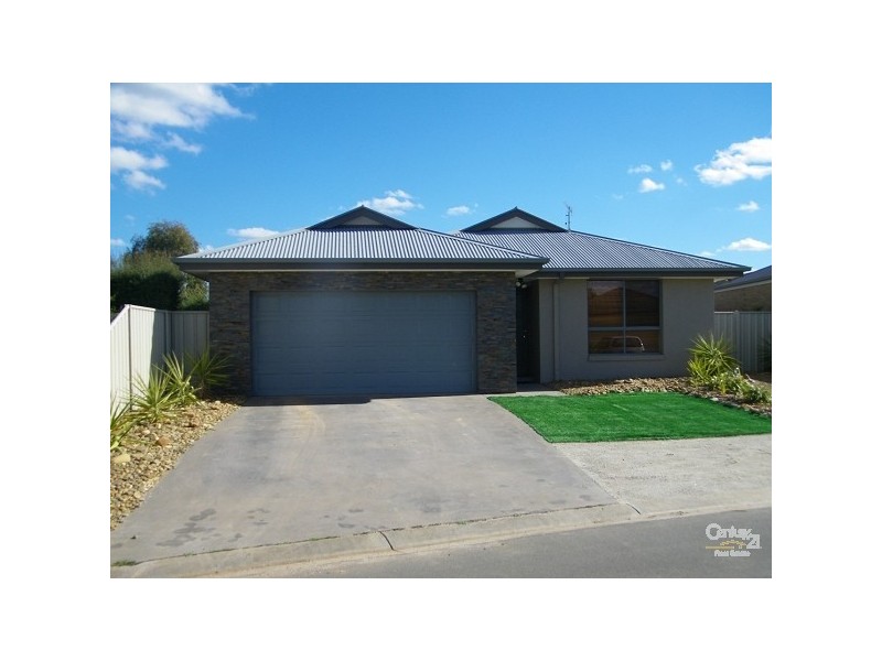 7 Kingfisher Drive West   Moama via, Echuca VIC 3564