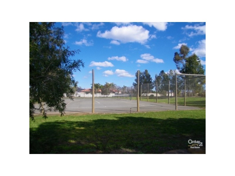 7 Kingfisher Drive West   Moama via, Echuca VIC 3564