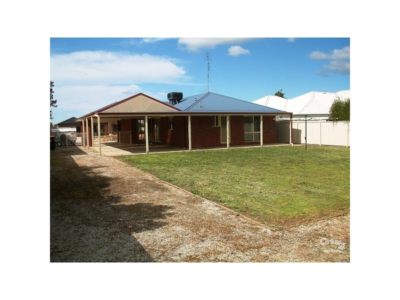 19 Aberdeen Way, Moama NSW 2731