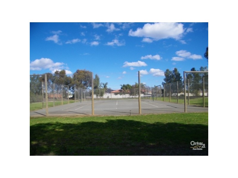 7 Kingfisher Drive West, Moama NSW 2731