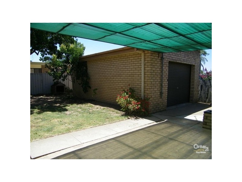 18 Vines Street, Echuca VIC 3564