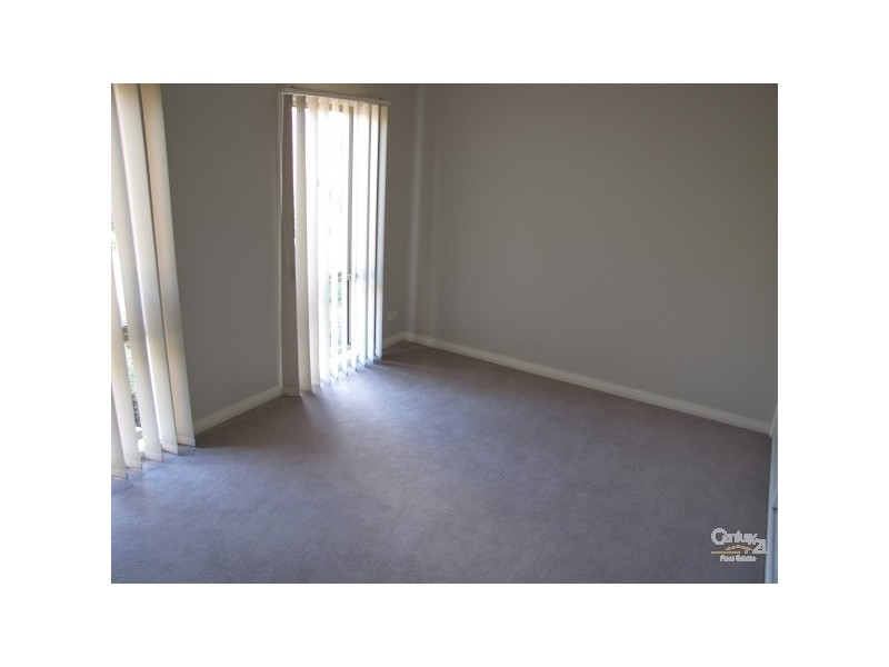 4 142-144 Bowen, Echuca VIC 3564