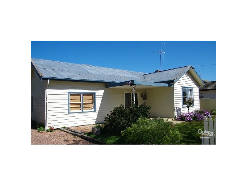 27 Haverfield Street, Echuca VIC 3564