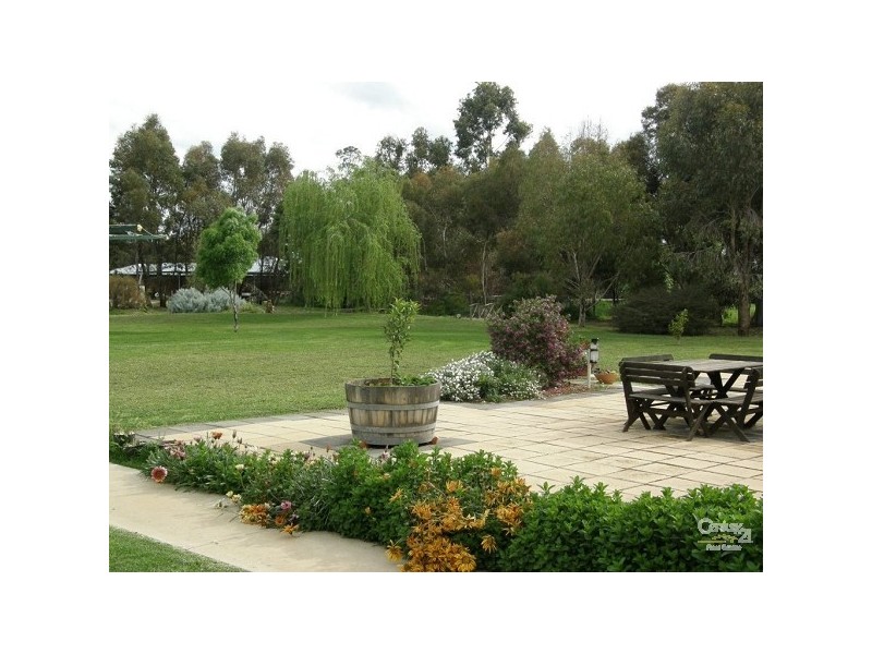 90 Fehring Lane, Echuca VIC 3564
