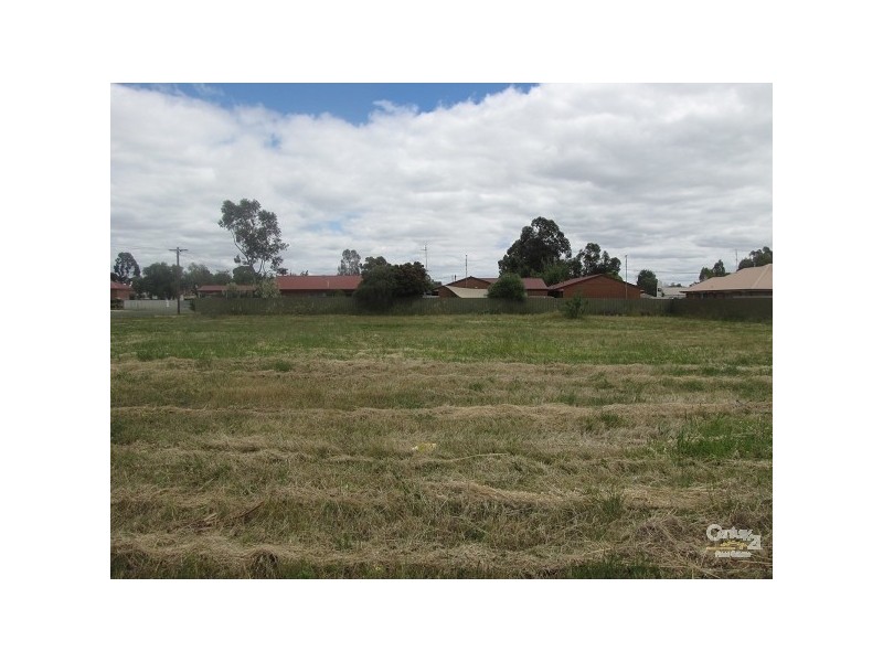 10 Council Street, Moama NSW 2731