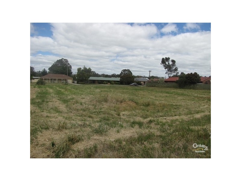 12 Council St, Moama NSW 2731