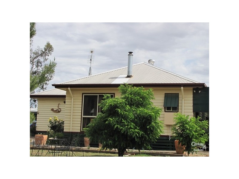 601 Clifton Street, Mathoura NSW 2710