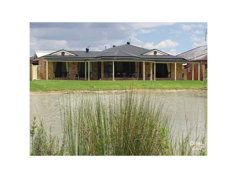 14 Kingfisher Drive East, Moama NSW 2731