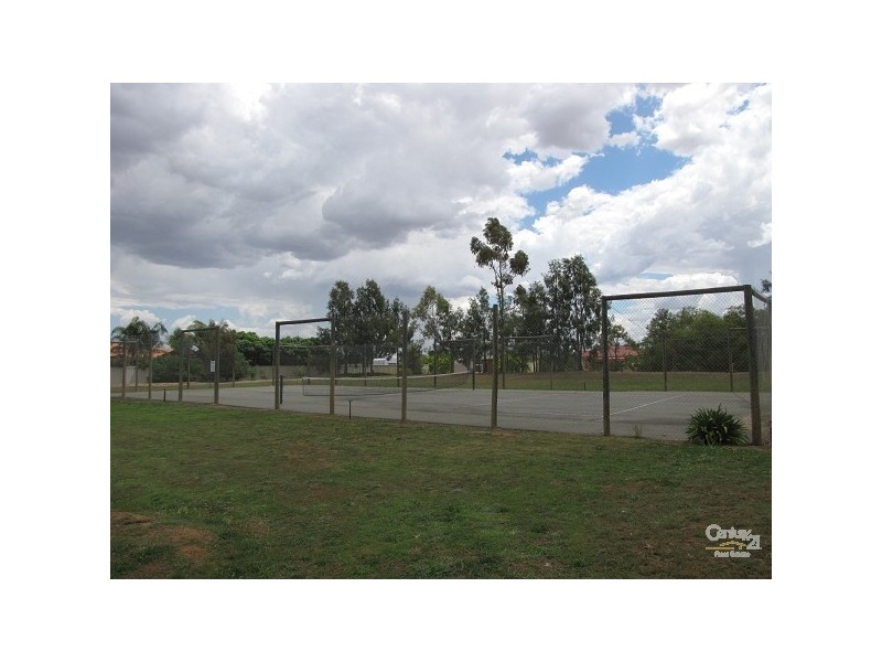 14 Kingfisher Drive East, Moama NSW 2731