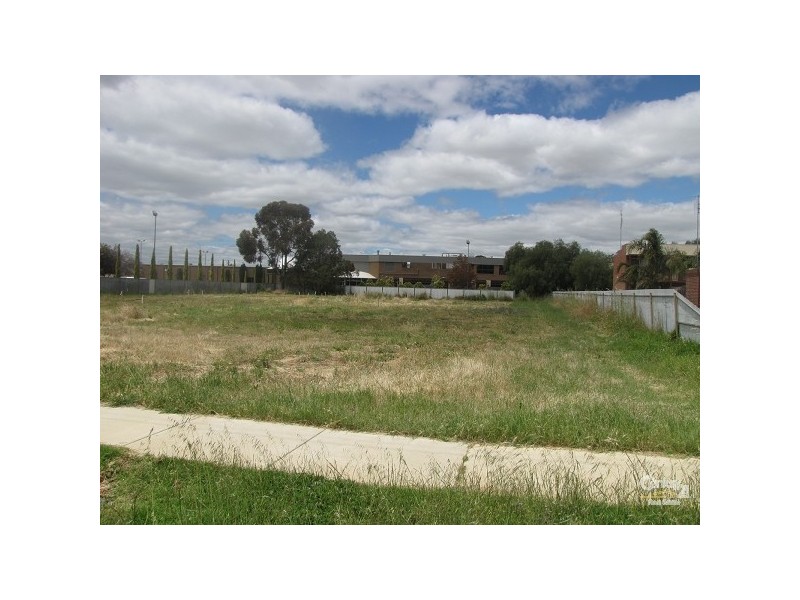 5-7 Blair St, Moama NSW 2731