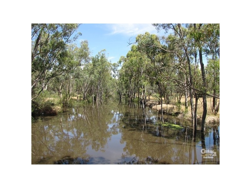 69 Pakenham St, Echuca VIC 3564