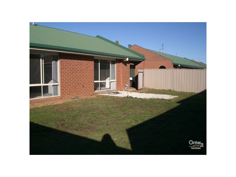 4/110 Sutton Street, Echuca VIC 3564