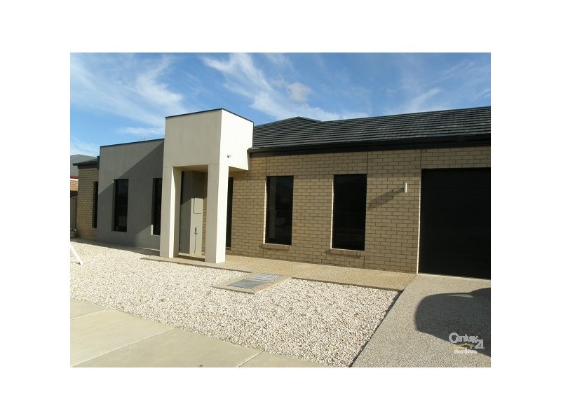 14 McLachlan Road, Echuca VIC 3564