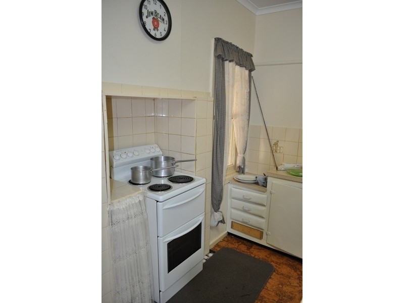 34 Livingstone Street, Mathoura NSW 2710