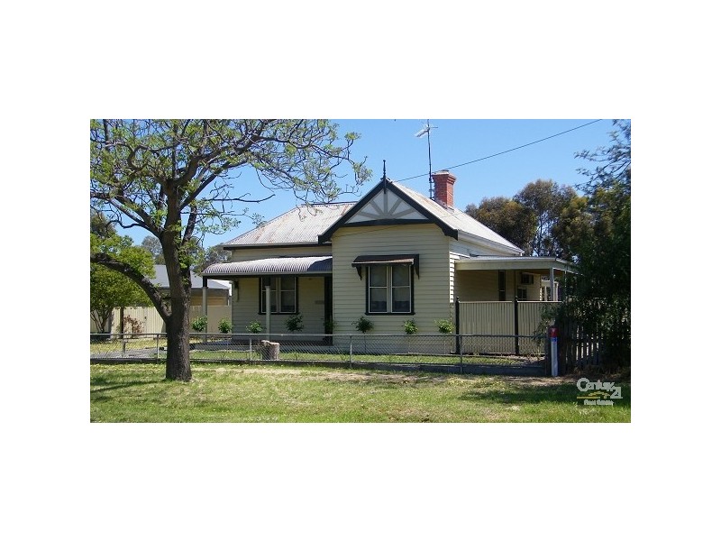 15 Livingstone Street, Mathoura NSW 2710