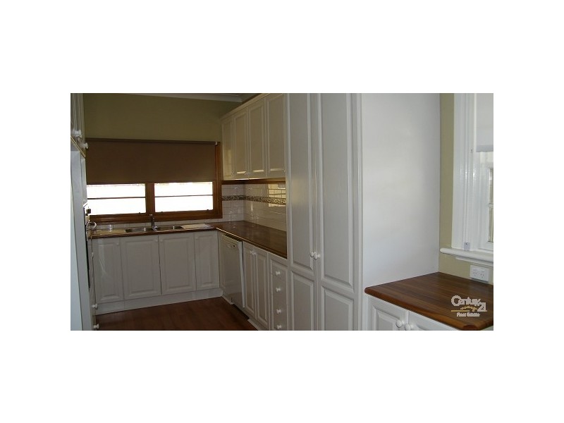 15 Livingstone Street, Mathoura NSW 2710