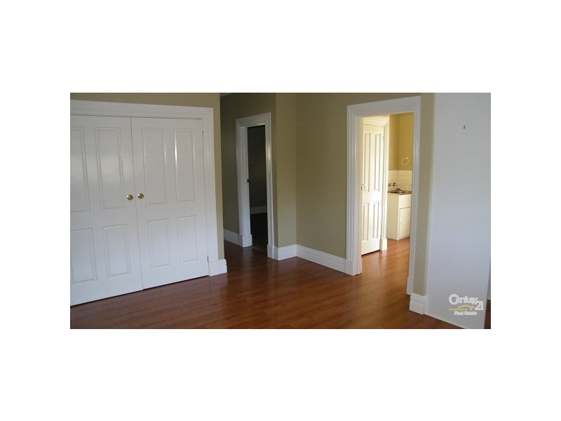 15 Livingstone Street, Mathoura NSW 2710